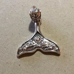 Sterling Silver Artisan Crafted WhaleTail w/ Chain
